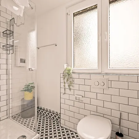 Apartment Fuer Bis Zu 6 Personen Mit Terrasse Und Klima FDH Zewnętrze zdjęcie