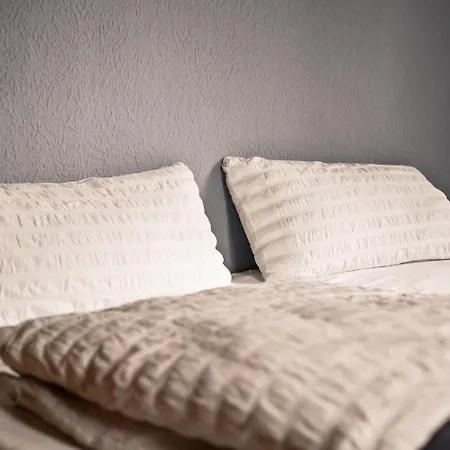 Apartment Fuer Bis Zu 6 Personen Mit Terrasse Und Klima FDH Zewnętrze zdjęcie