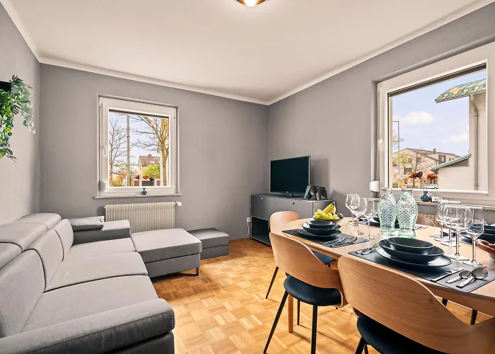 Apartment Fuer Bis Zu 6 Personen Mit Terrasse Und Klima